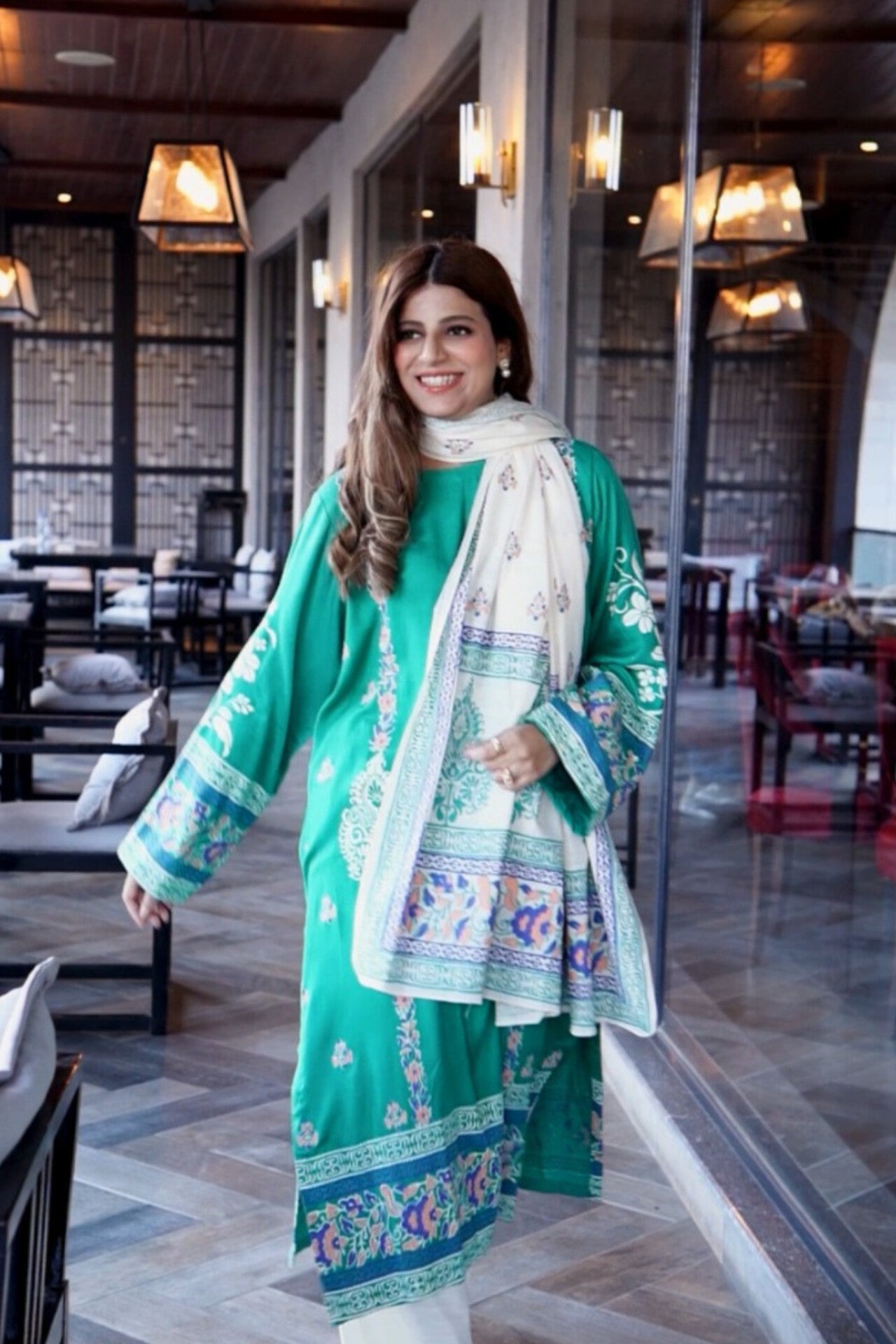 Fine Lawn Unstitched 2-Piece Suit with Block Printed Dupatta ā Zariyat by Sumera