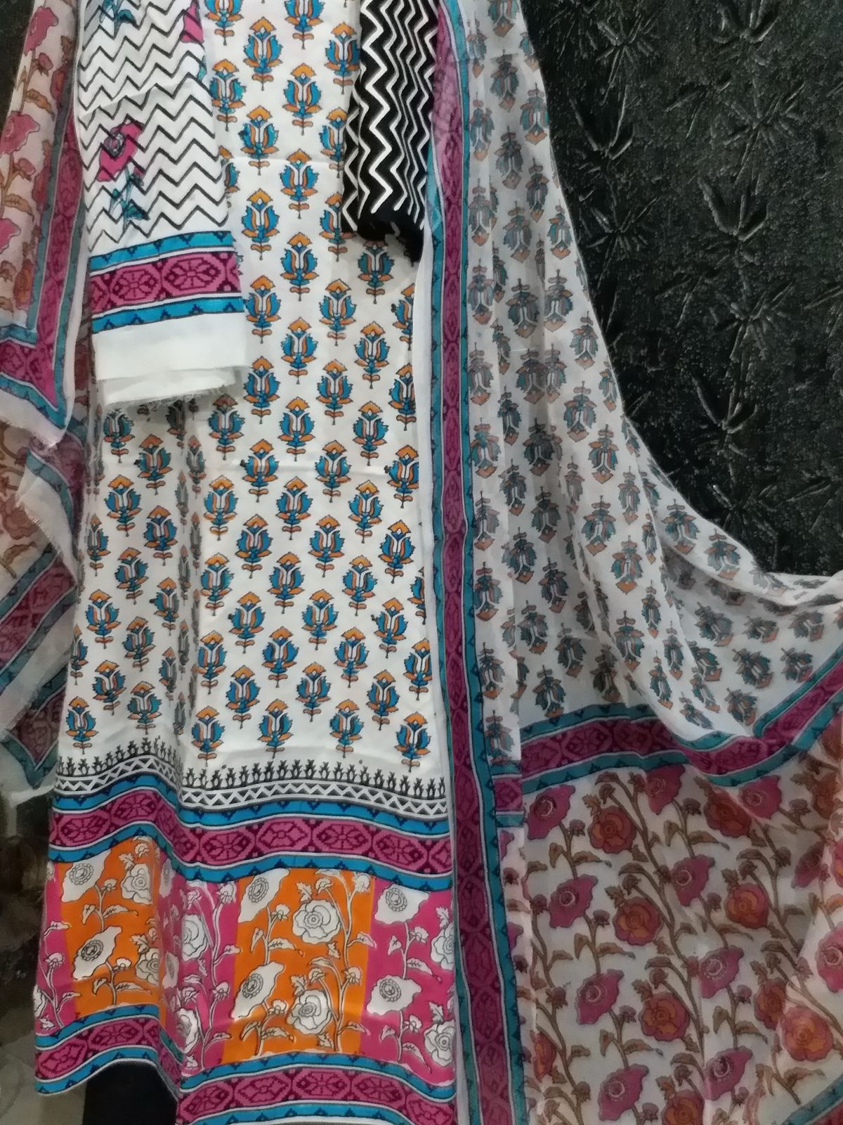 Premium 3-Piece Unstitched Floral Block Print Fine Lawn Suit | Free Delivery