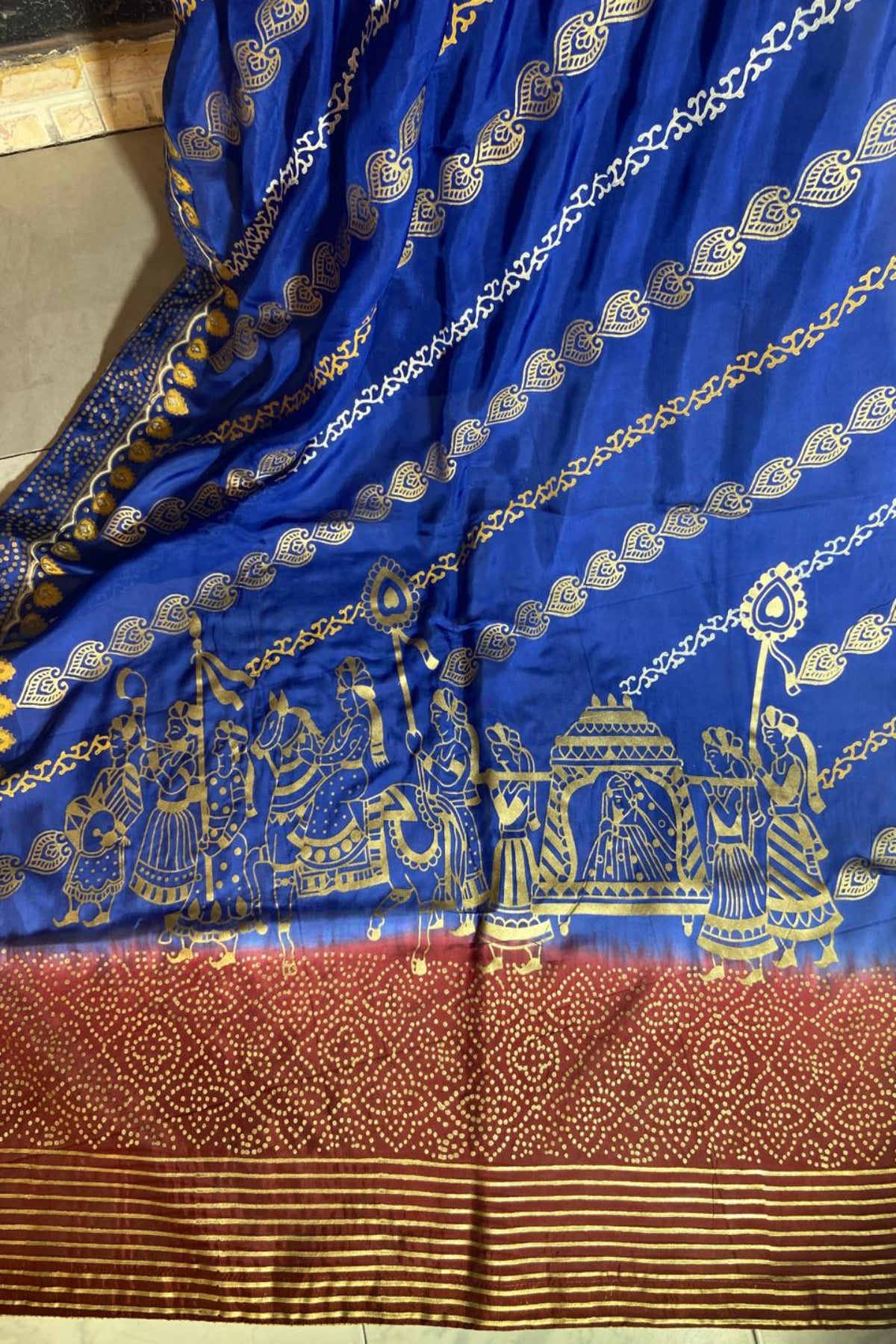 Full display of festive 2.75-yard silk block print dupatta for women's ethnic wear