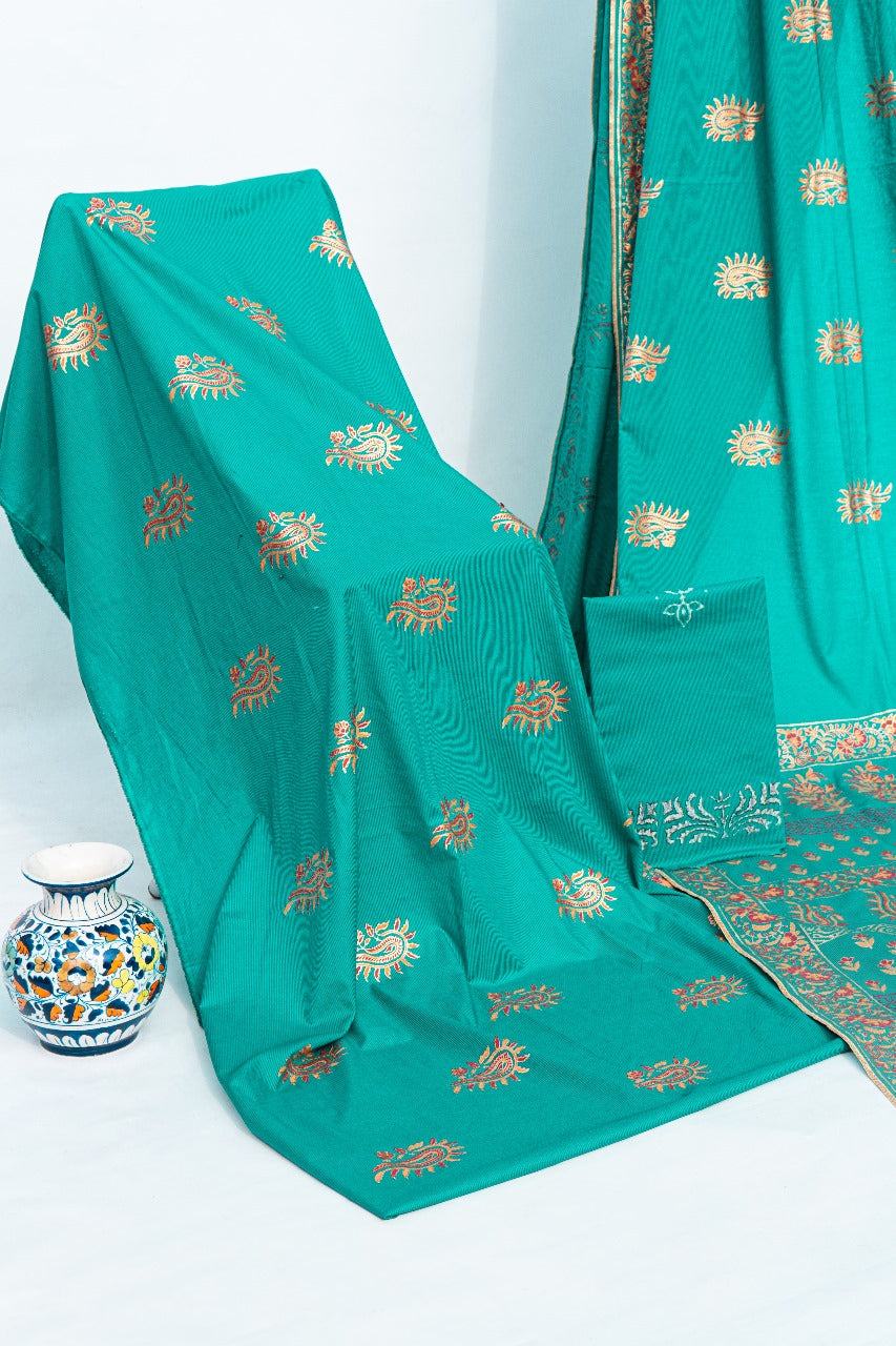 Teal green hand-block print lawn saree with matching blouse piece from the Zariyat Heritage Lawn Series by Zariyat by Sumera